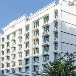 81 Orchid Hotel Singapura